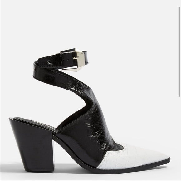 Topshop Western Ankle Boot - Picture 2 of 5